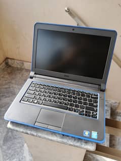 Dell Latitude 3340