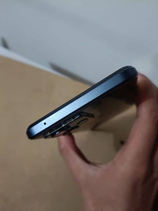 Realme 9 pro plus sale in 10 10 condition. 4