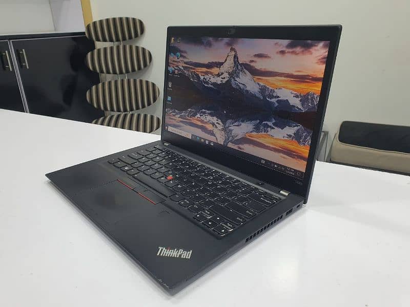 Lenovo Thinkpad T490s 0