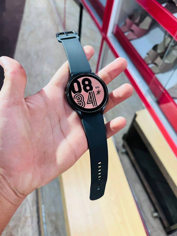 Samsung Galaxy Watch 4 6