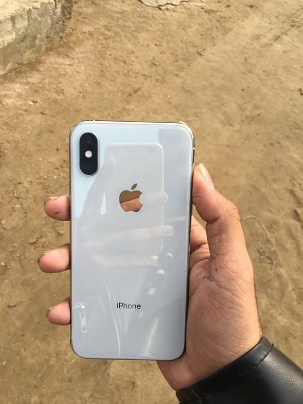 iPhone XS 256 gb with original battery  80% health 1