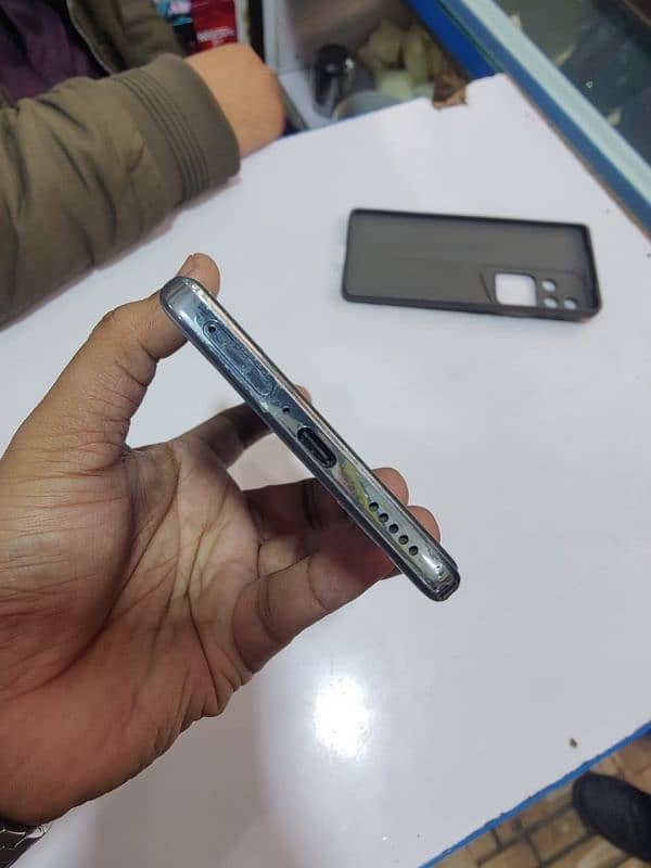 vivo v30  Mobil 5