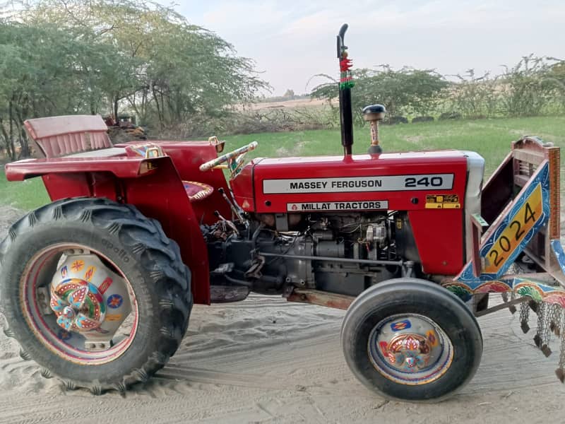 Massey Ferguson 240 2011  Model 0