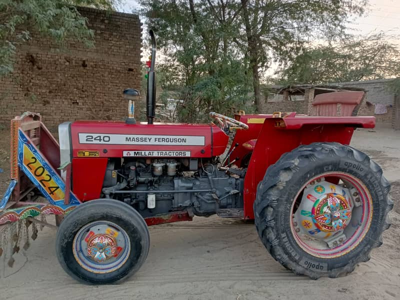 Massey Ferguson 240 2011  Model 3