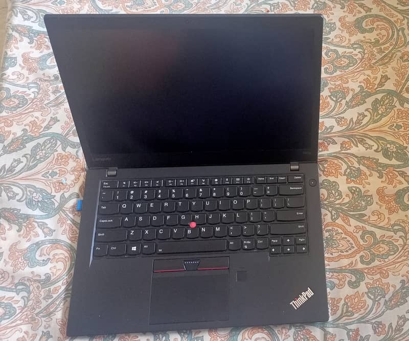 Lenovo ThinkPad T470s with charger and 2 Days checking Warranty 3