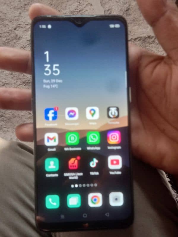 Oppo F15 8/256 1