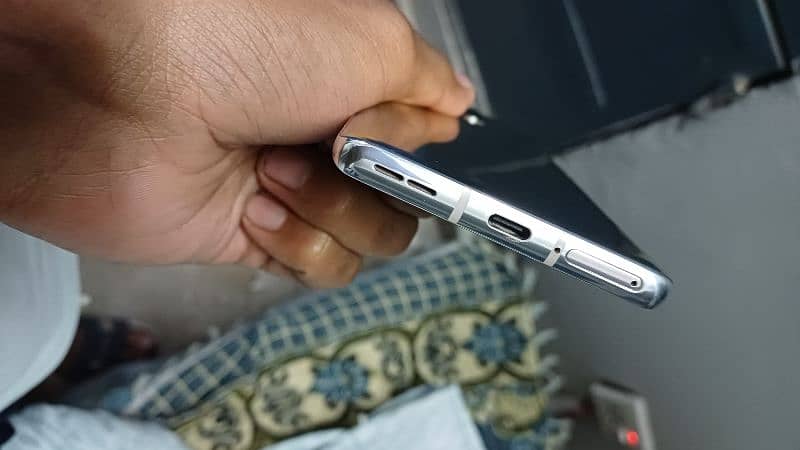 OnePlus 8 just new+charger 6