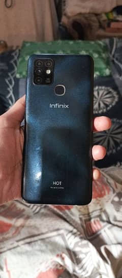 INFINIX HOT 10 6/128 WITH BOX