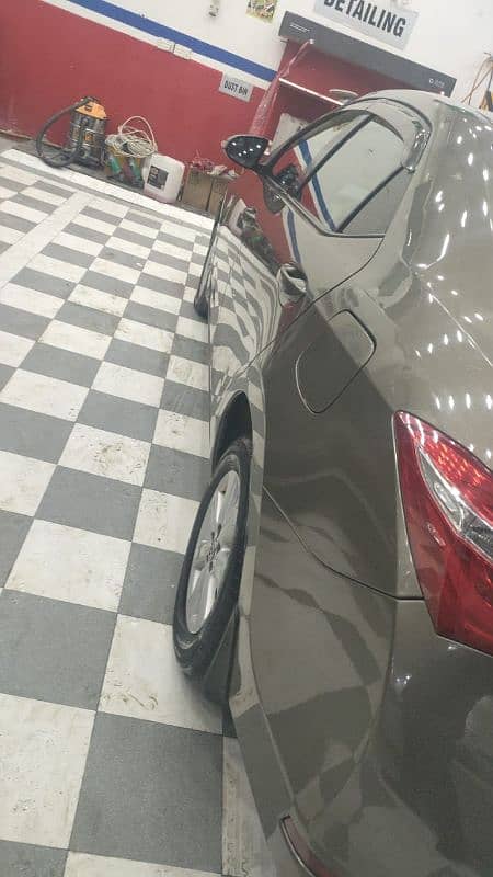 Toyota Corolla Altis 2015 6