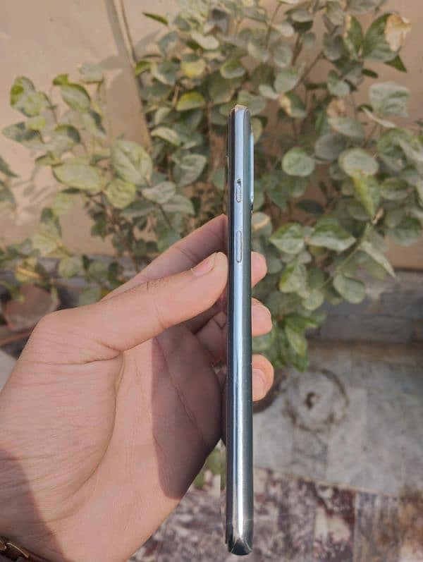 one plus 8t full new waranty me he global dabal Sim 12_256_ 4