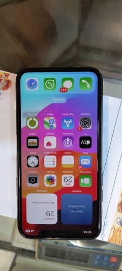 iphone 11pro 256gb pta