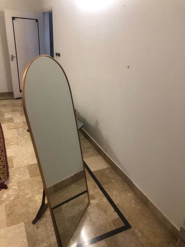 standing mirror with golden borders 6