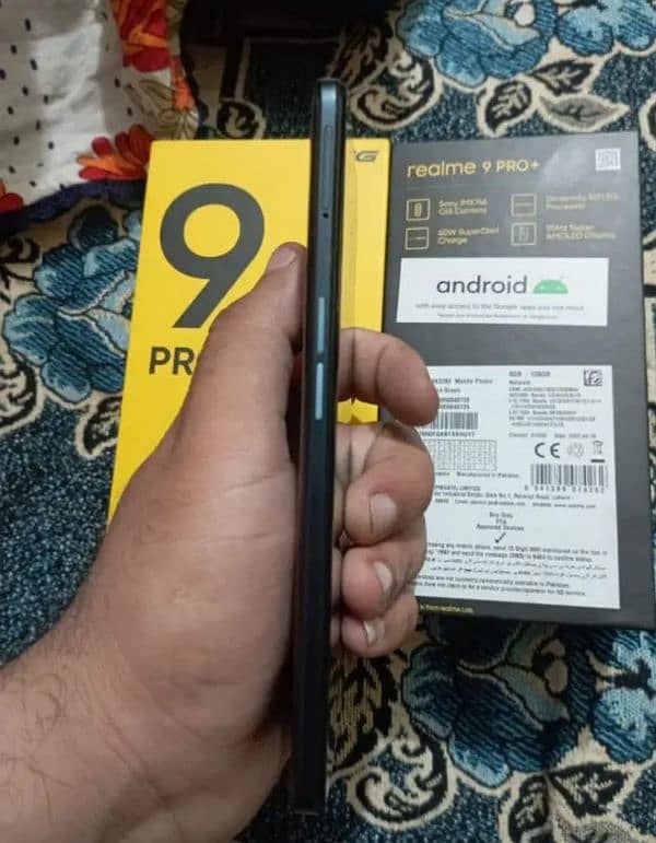 Realme 9 pro plus 5g 1