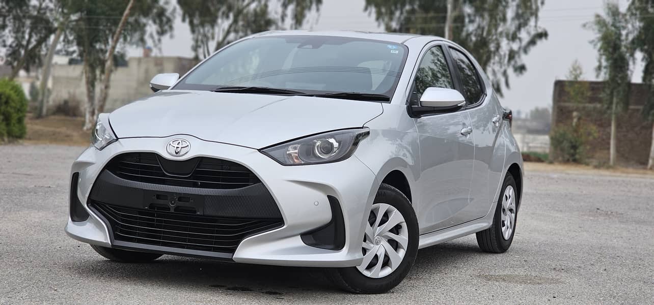 Toyota Yaris 2024 4