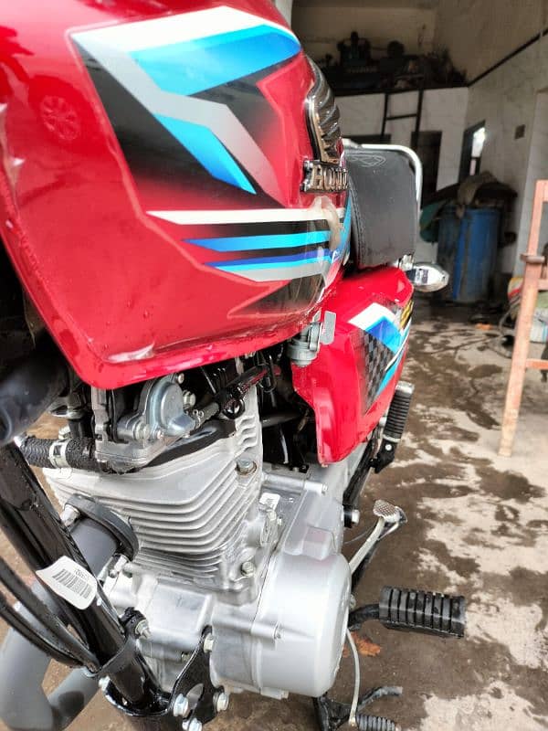 Honda 125 Applied for 3