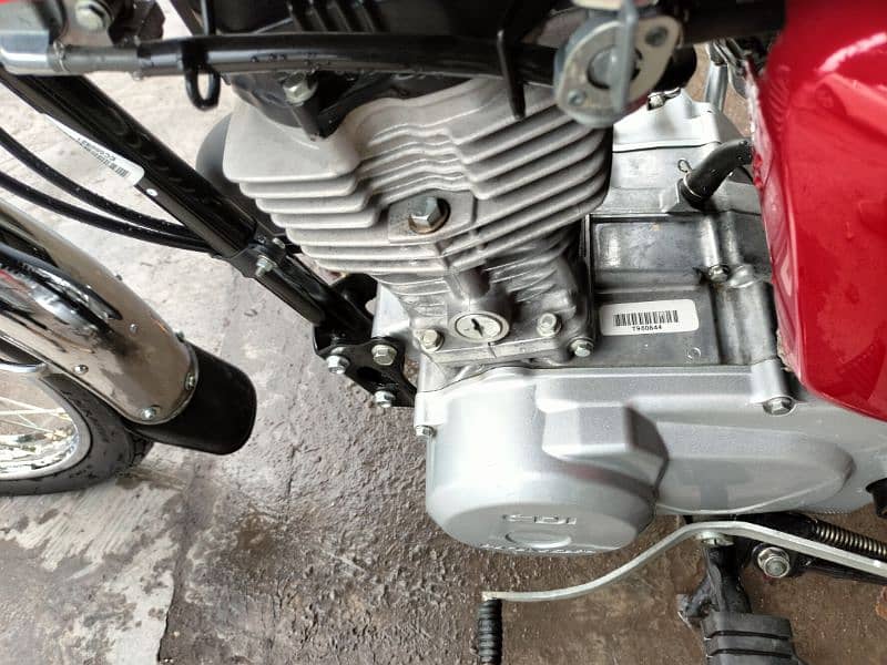 Honda 125 Applied for 10