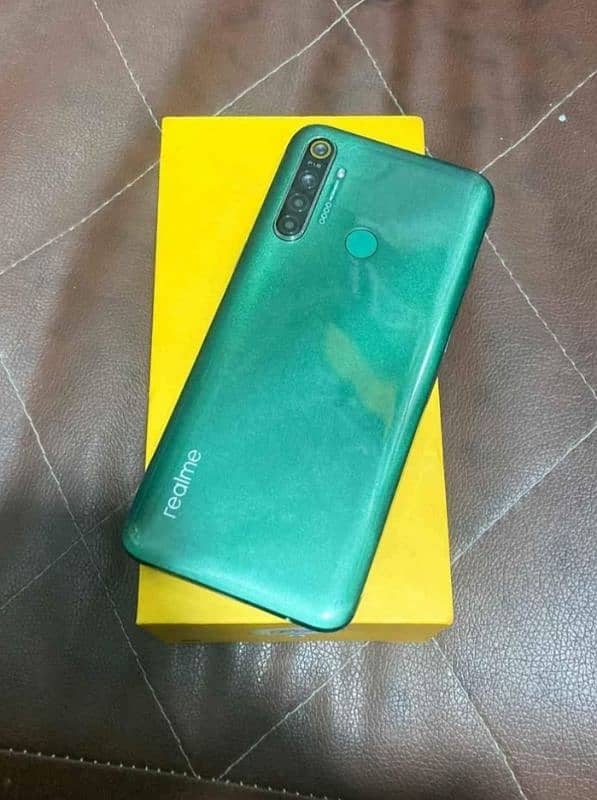 realme 5i 0