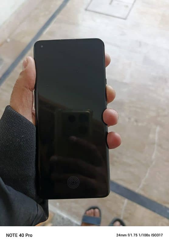 one plus 9 pro 5G 10/10 total genuine lush condition 7