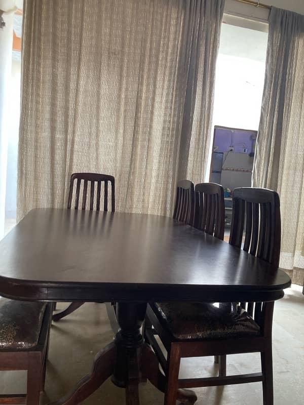 Dining Table With 6 Chair Full Size Table Good Condition 1