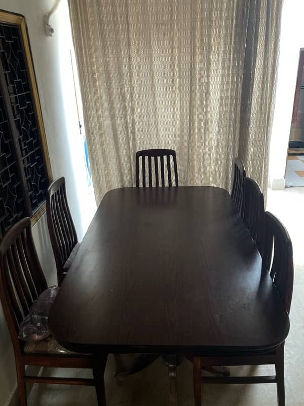 Dining Table With 6 Chair Full Size Table Good Condition 2