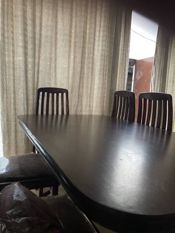 Dining Table With 6 Chair Full Size Table Good Condition 3