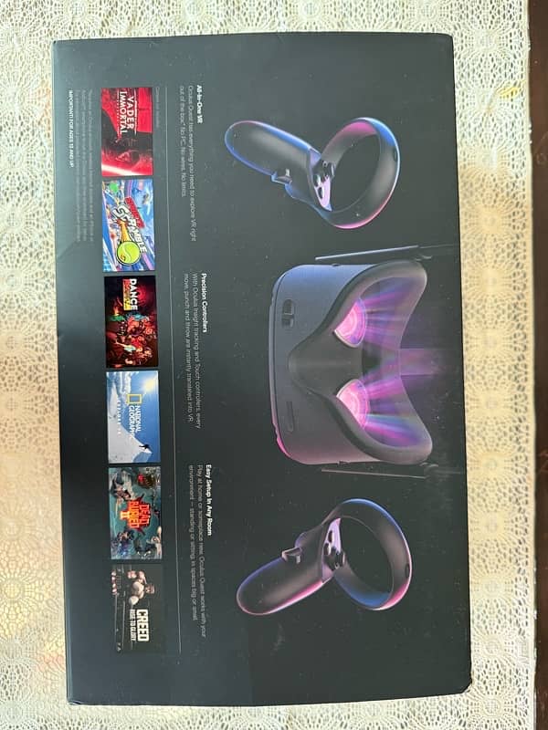 Oculus Quest VR All-in-One Gaming Headaet for Sale 1