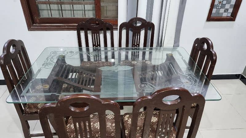 Dining table for sale 2