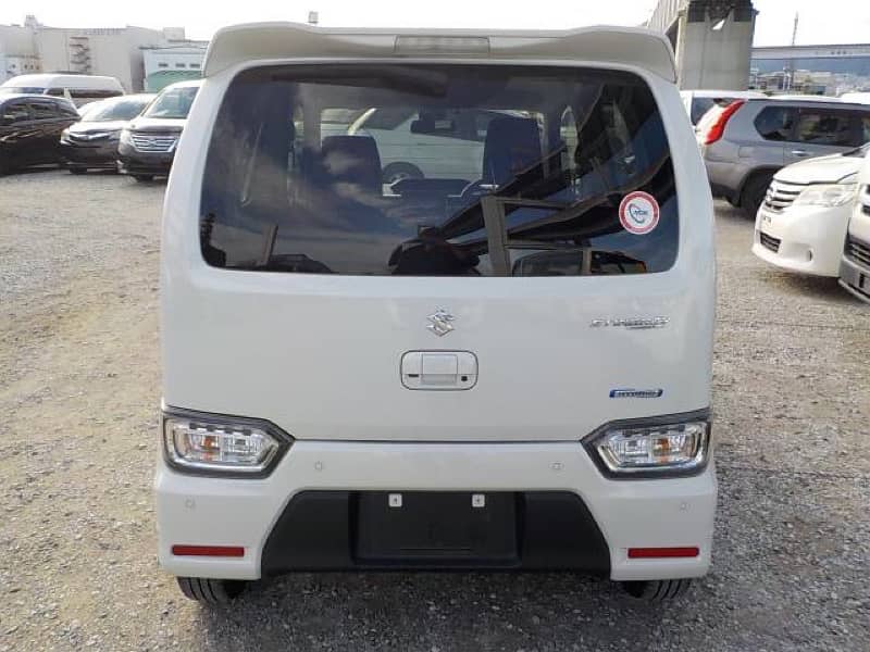 Suzuki Wagon R Stingray 2022 5