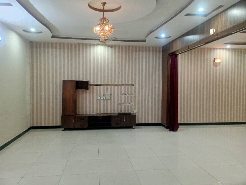 10 Marla Beautiful Upper Portion for Rent 5