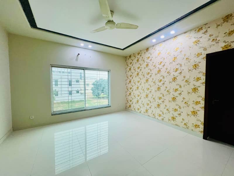 1 KANAL BRAND NEW CONDITION SPANISH DESIGN HOUSE AVAILABLE FOR SALE IN SUKH CAYN GARDEN NEAR BAHRIA TOWN LAHORE 7