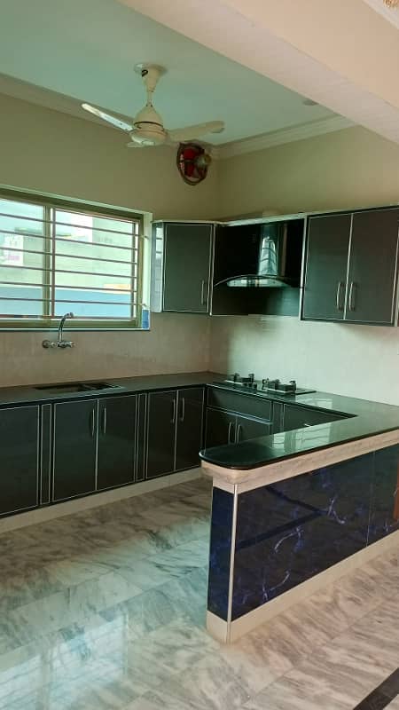 10 Marla brand new lower portion for rent in jubilee Town 8