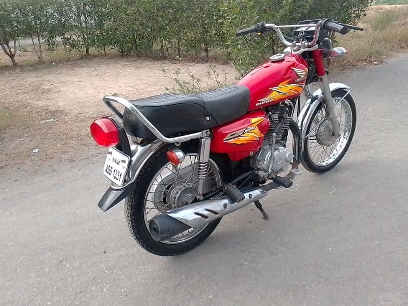 Honda CG 125 model 2020/21 03007242969 5