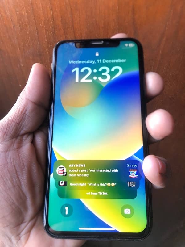 iphone x pta approved  64gb only face id issue 0