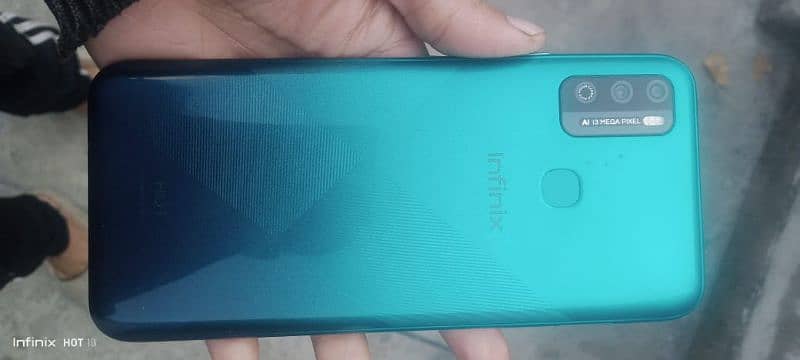 Infinix hot 9 play PTA approved 4/64 price 12000 num 03214801437 6