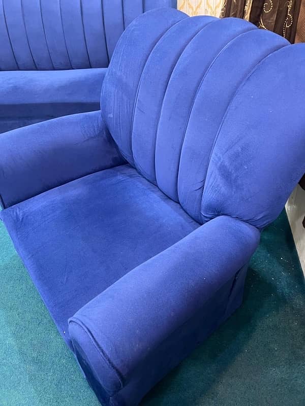 blue in demand velvet sofa 1