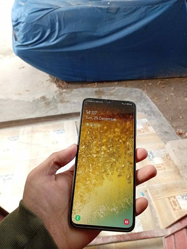 Samsung galaxy A70 6/128 1