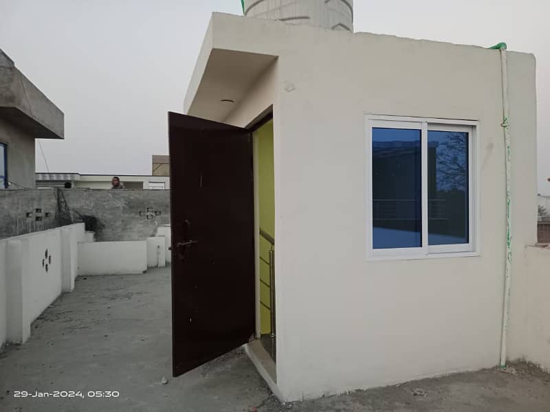 ali Villas near to al hafeez phase 2 water electricity 18