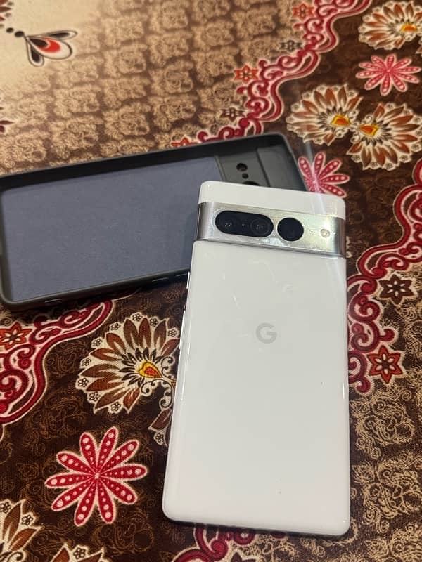 Goggle pixel  7 pro 512 GB dual sim pta approved  brand new condition 0