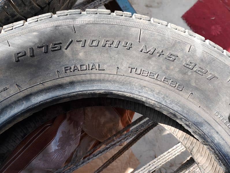 Tyres 0