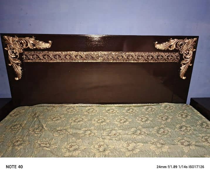 king Bed set for Sale( without mattress) 1