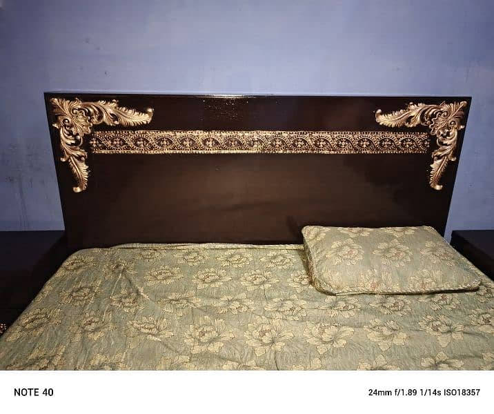 king Bed set for Sale( without mattress) 4