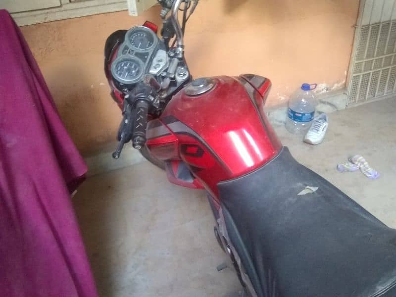 Honda cb 150 good bike best price. 1