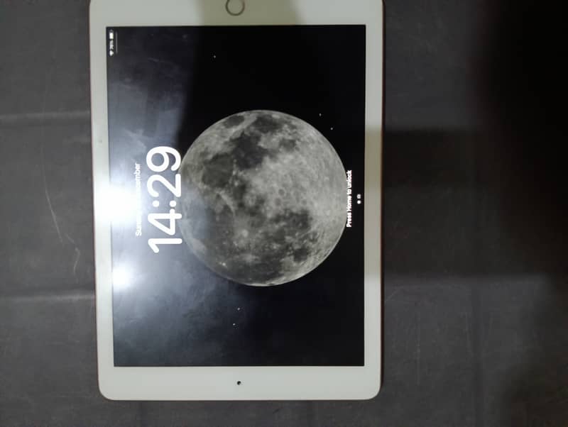 iPad 6 generation 6/128 1