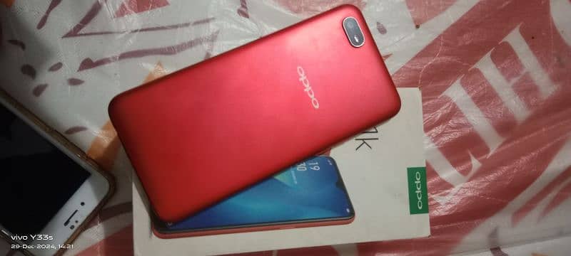 Oppo  A1k 32gb/ with box 10/10 condition 0