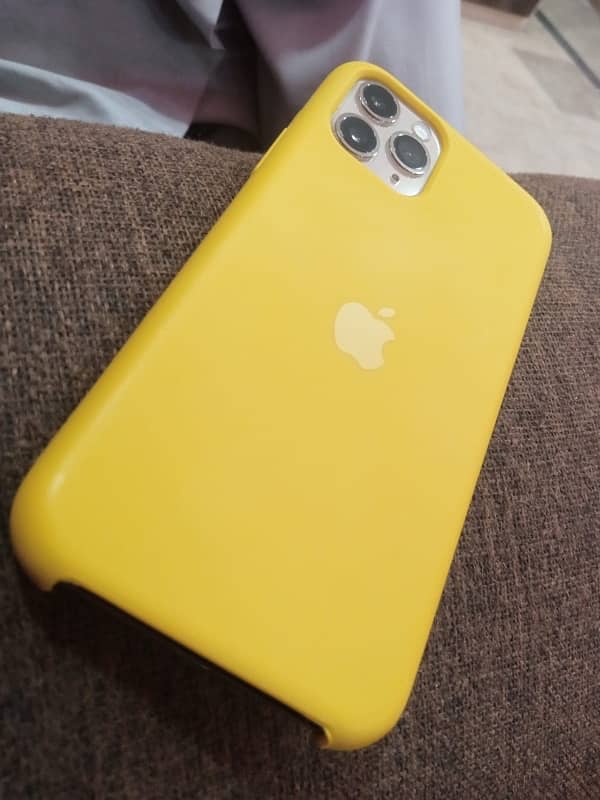 IPhone 11 Pro 256gb PTA approved 1