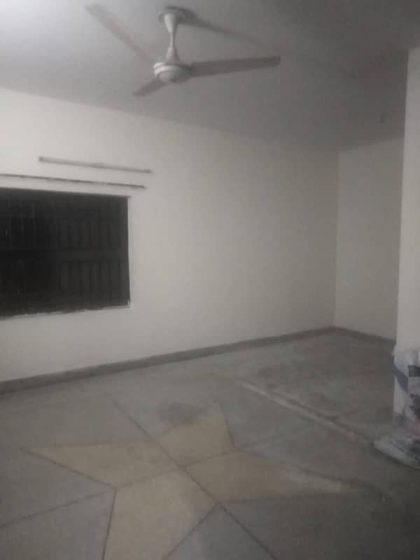 Full house for rent G11 Islamabad 1