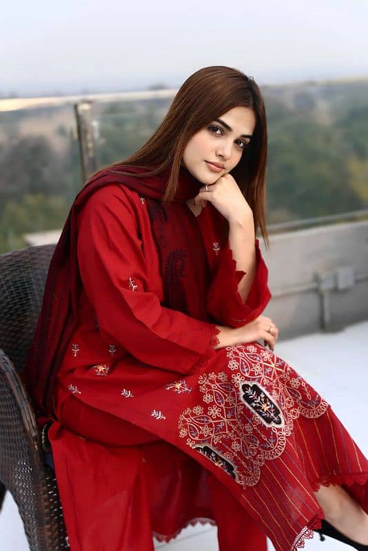 New Women,s Clothing 3-piece Suit Khaddar 2