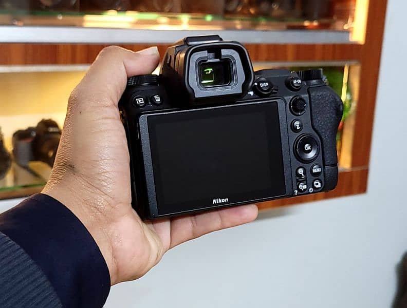 Nikon Z6 ii (10/10) Full-Frame Professional Body 3