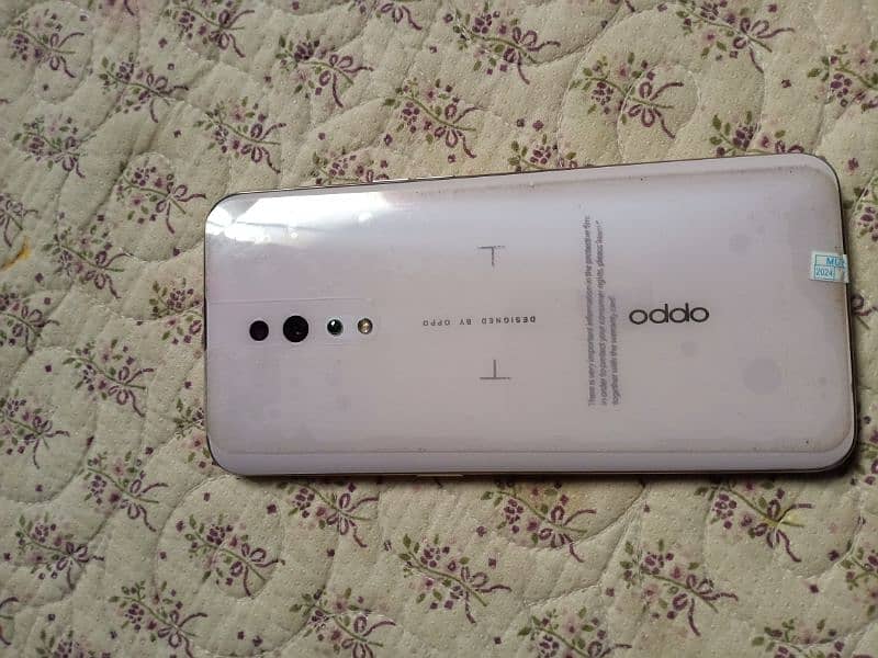 oppo Reno z  8gb 256 indesplay finger print 1