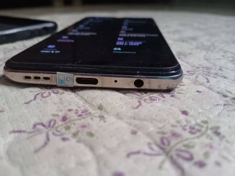 oppo Reno z  8gb 256 indesplay finger print 3